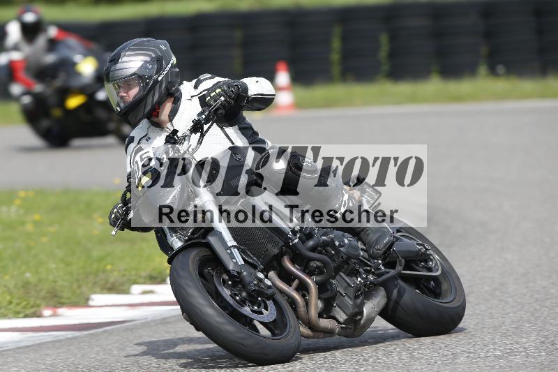 /53 16.09.2025 Track Day Domi Aegerter ADR/Gruppe gelb/95